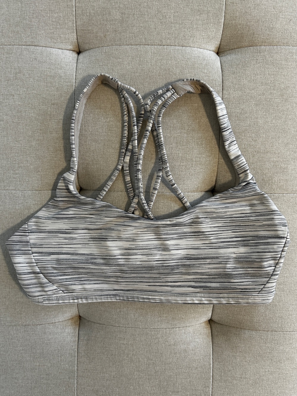 Lululemon Size 6 Strappy Bra